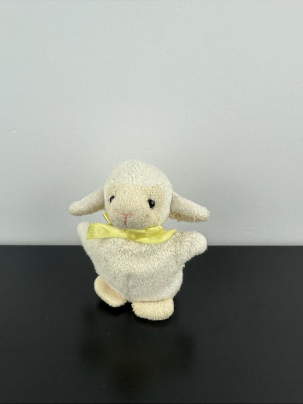 Russ Berrie RARE Luv Bunch Mini Lamb Sheep 3.5” White Cream Plush Bow Luv Pets